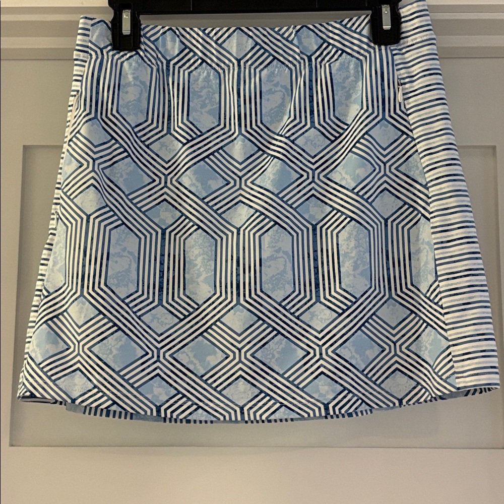 JMcLaughlin skort! Like new size small with zipper pockets